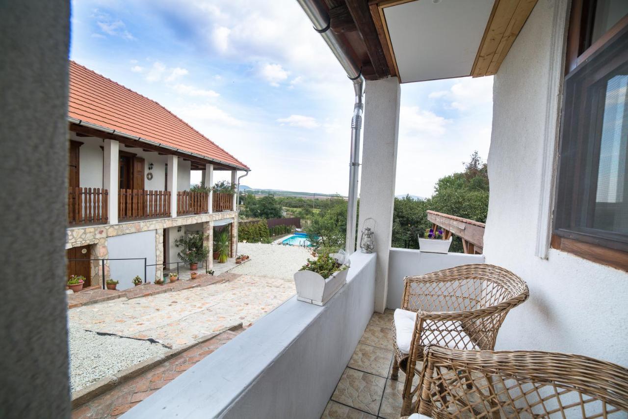 Tokaj Hill Panorama Guesthouse Szerencs Exterior photo
